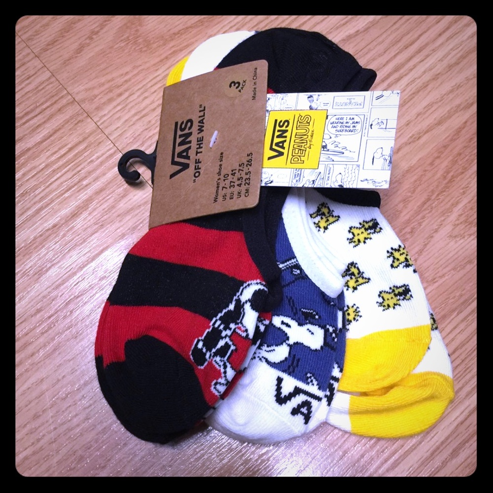 NWT Snoopy socks